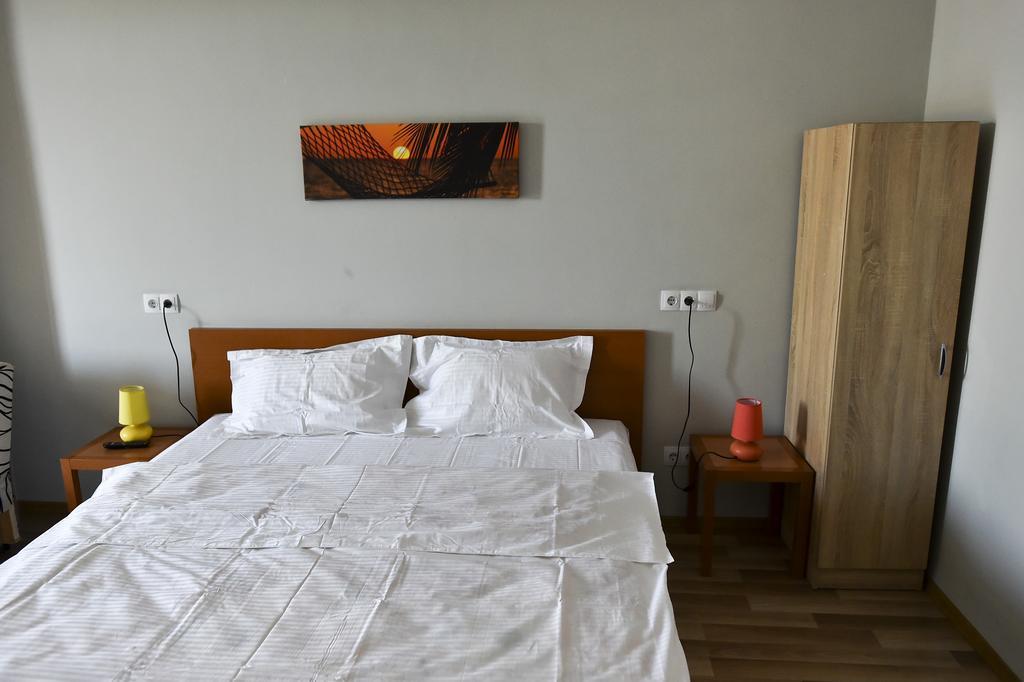 Heights Accommodation Bucureşti Exterior foto