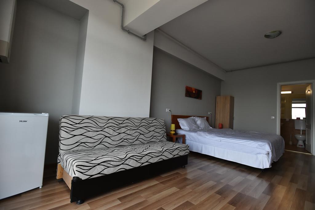 Heights Accommodation Bucureşti Exterior foto